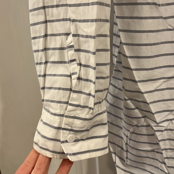 L.L. Bean Button Down Shirt - Picture 4 of 9